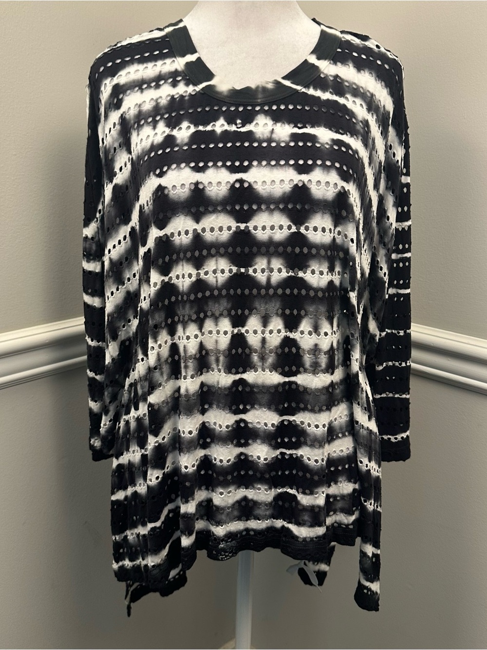 Hard Tail Black & White Tie-Dye Eyelet Knit Long Sleeve Top XS